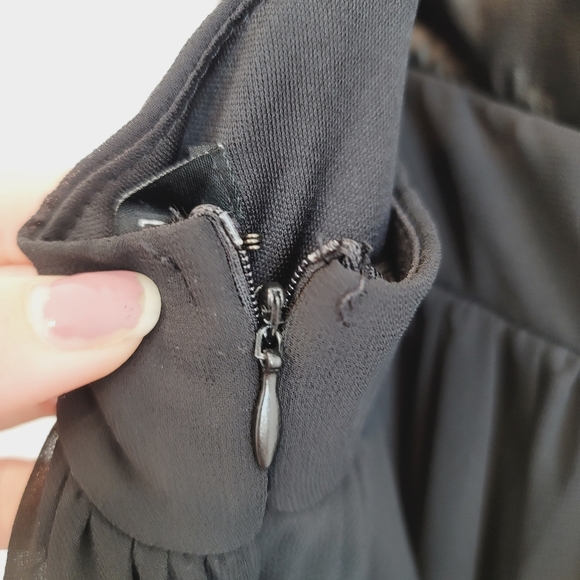 💕 Forever 21 Black Maxi Dress with Faux Leader M - Picture 3 of 15